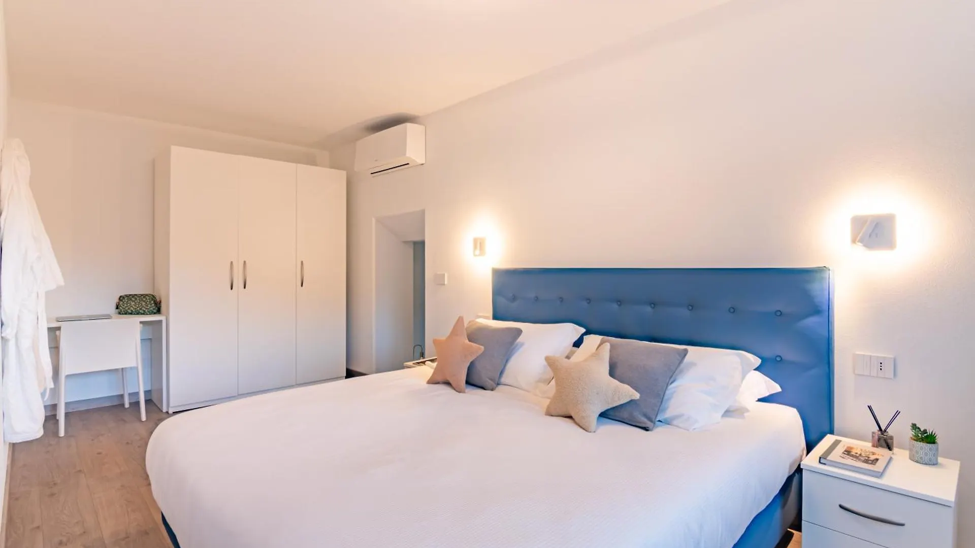 Villa Dei Venti - Fohn Apartment By Curtiaffitti Pianello Del Lario
